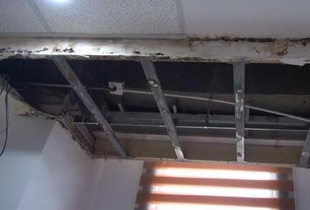 商務(wù)寫(xiě)字樓出現(xiàn)漏水漏雨怎么解決并及時(shí)報(bào)警